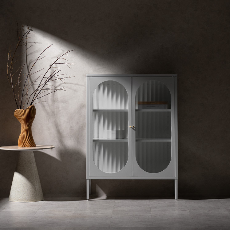 【モデルルーム展示品】MKマエダ　キャビネット　kuschel クシェル　廃盤 Amazon.co.jp: MKマエダ エムケーマエダ クシェル キャビネット