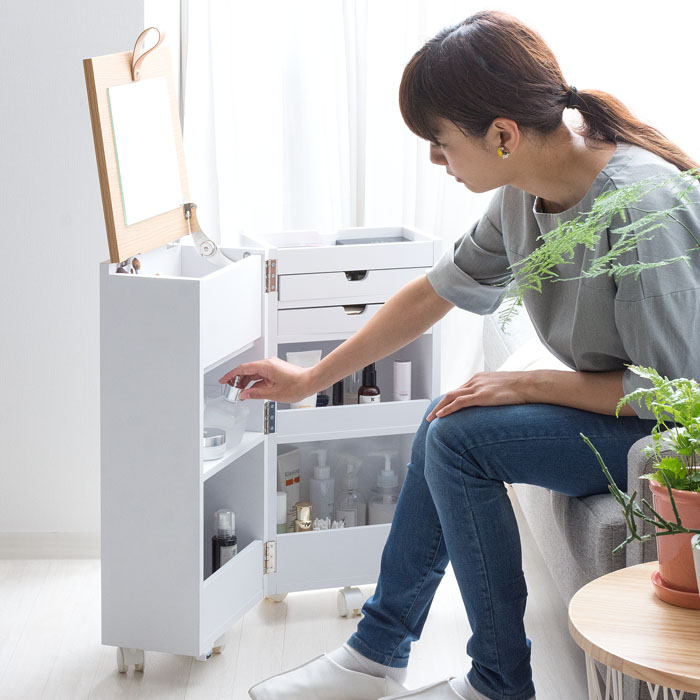 毎日のメイクを快適にする、こだわり設計