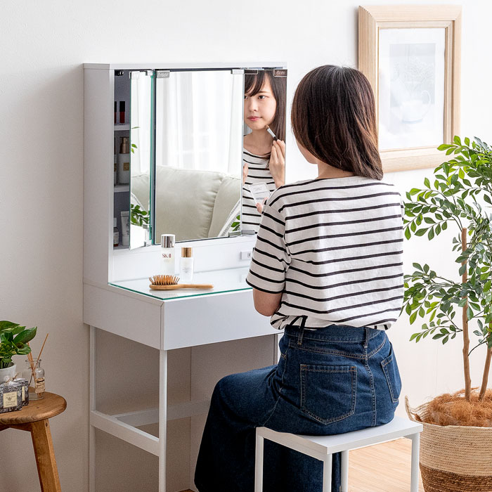 角度調整ができる三面ミラー