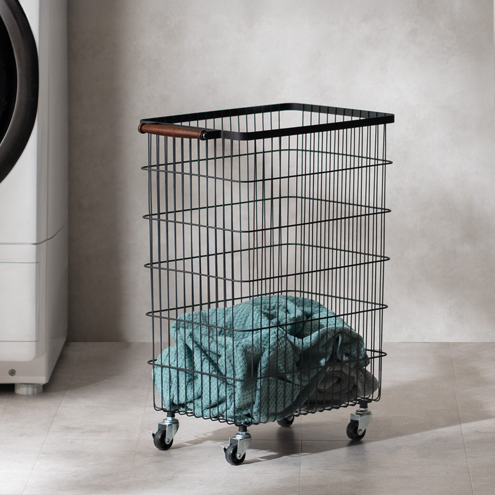 キャスター付きランドリーバスケット Cavire(カヴィレ)