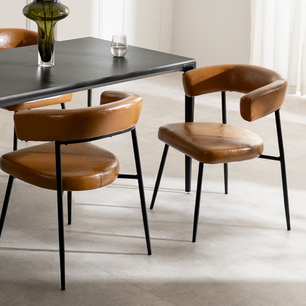 浮かせるダイニングチェアAERO(エアロ) 2脚セット