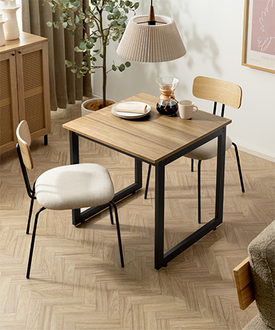 人気のダイニングテーブルが80点以上。家具・インテリア通販