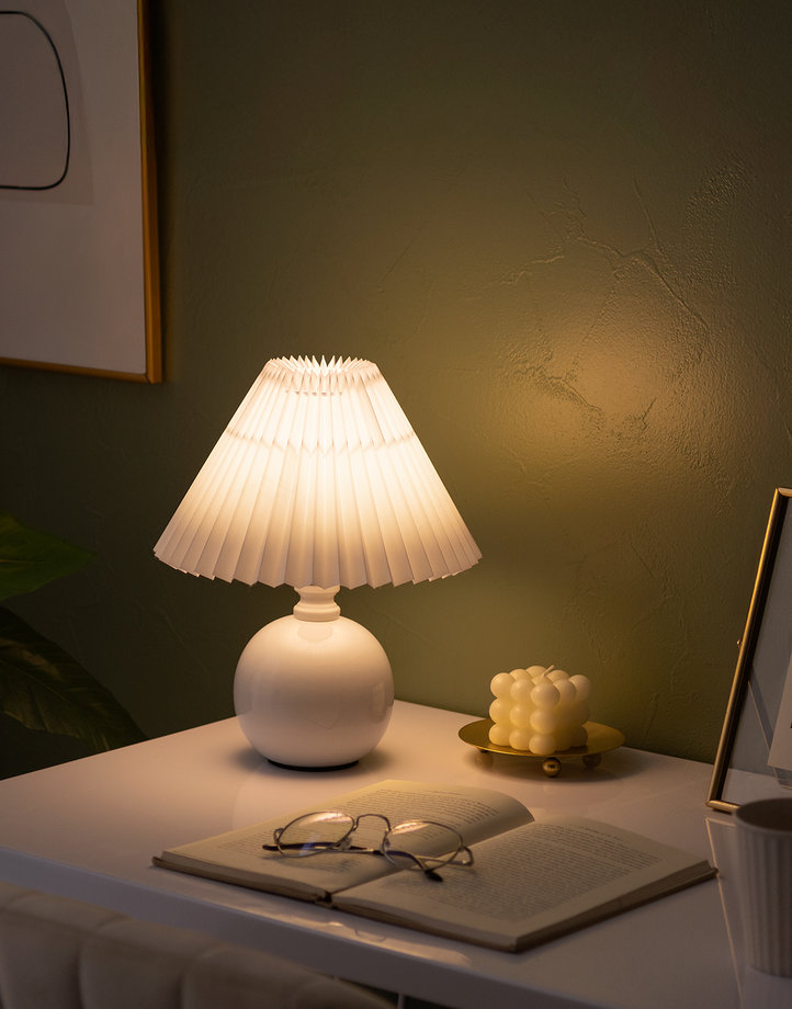 flame 木製プリーツシェードテーブルランプ おしゃれなテーブルランプ